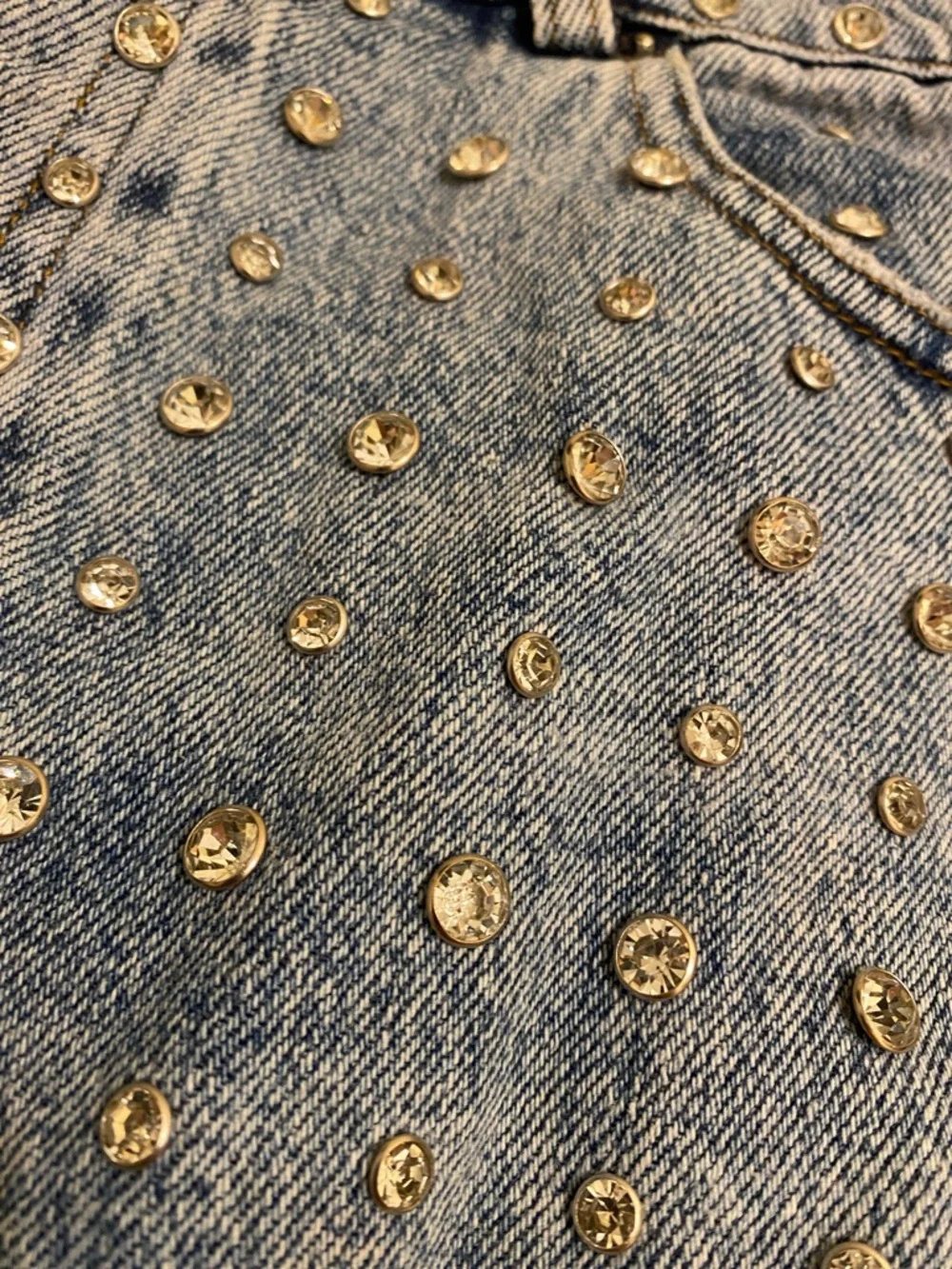RETROFETE ANGEL EMBELLISHED DENIM SHORT Studded Distressed Denim - Blue. Size 28 - Picture 14 of 15